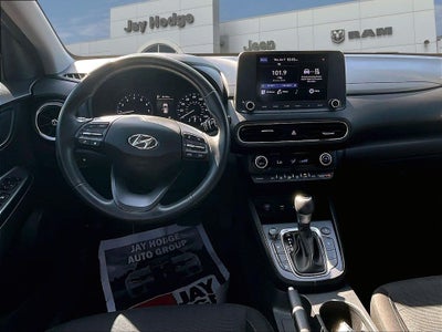 2022 Hyundai Kona SEL