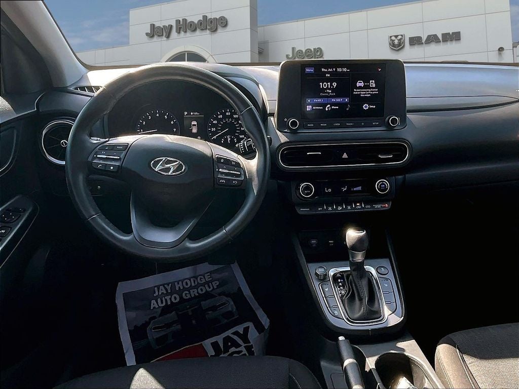 2022 Hyundai Kona SEL