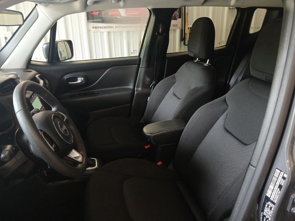 2023 Jeep Renegade Latitude