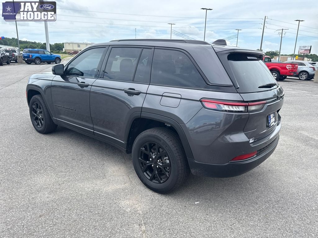 2025 Jeep Grand Cherokee Altitude