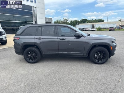 2025 Jeep Grand Cherokee Altitude