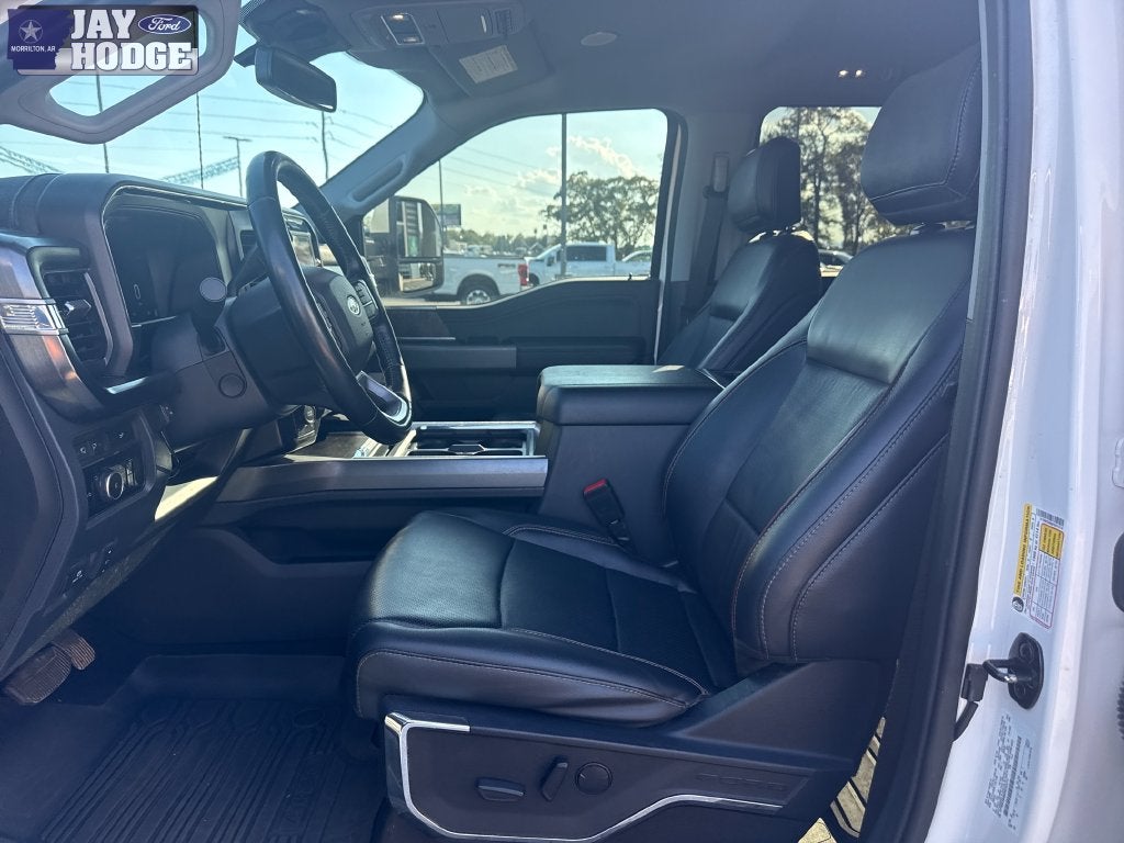 2023 Ford F-350SD Lariat