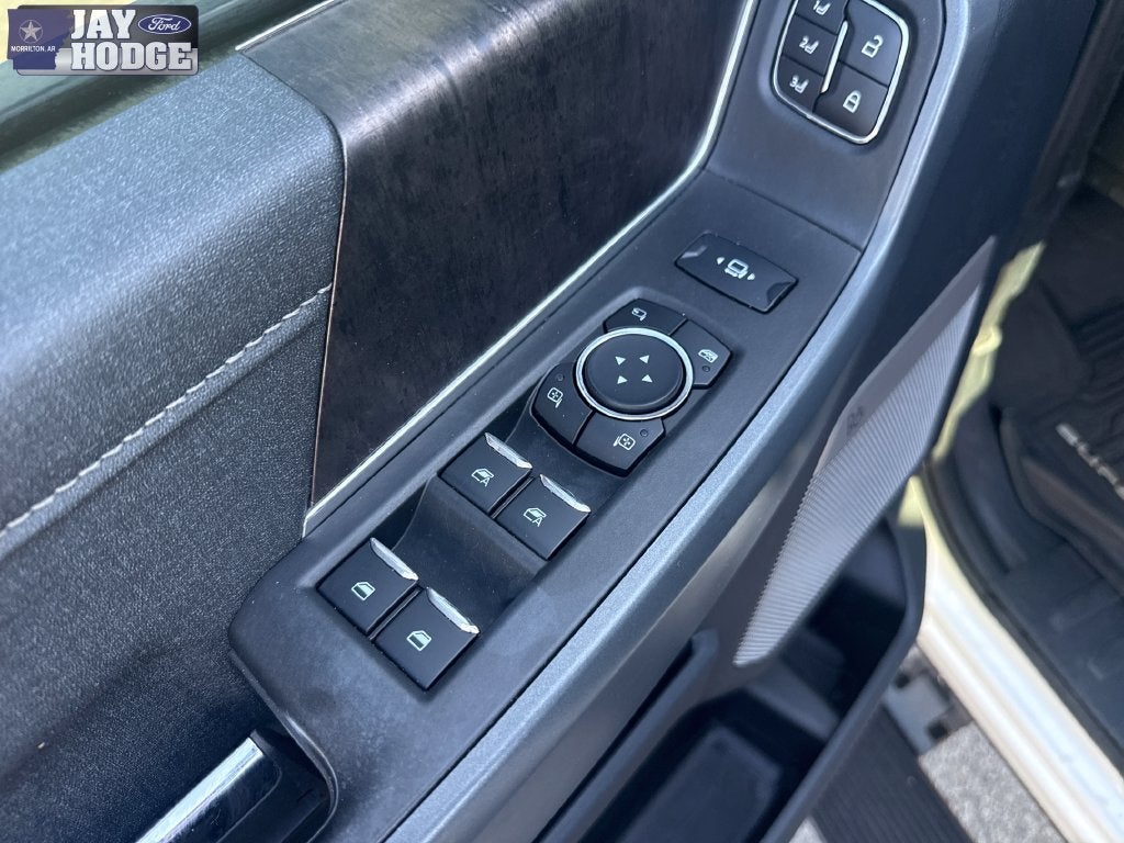 2023 Ford F-350SD Lariat
