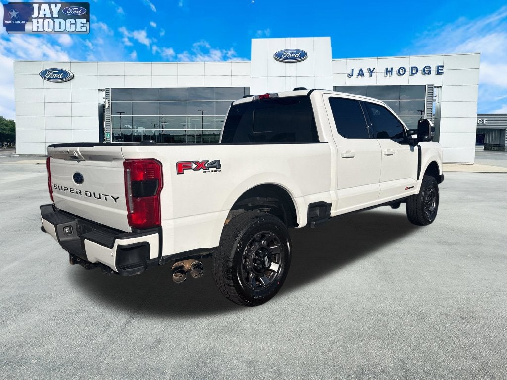 2023 Ford F-350SD Lariat