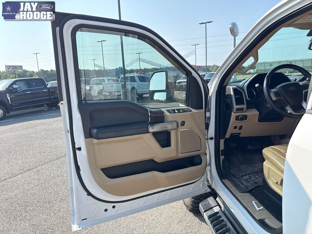 2020 Ford F-350SD Lariat