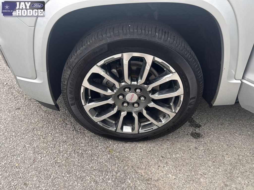 2020 GMC Acadia Denali