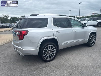 2020 GMC Acadia Denali