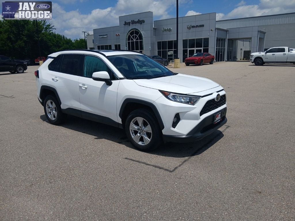 2021 Toyota RAV4 XLE