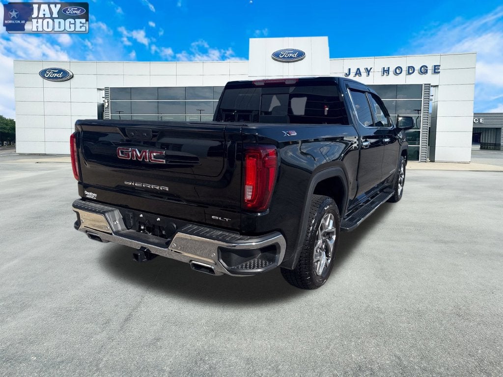 2025 GMC Sierra 1500 SLT