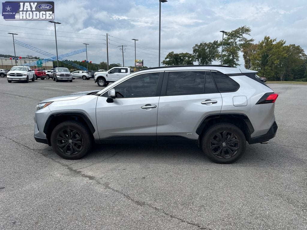 2023 Toyota RAV4 Hybrid SE