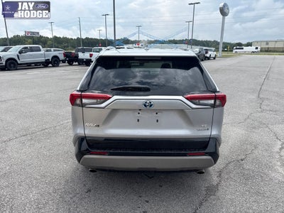 2023 Toyota RAV4 Hybrid SE