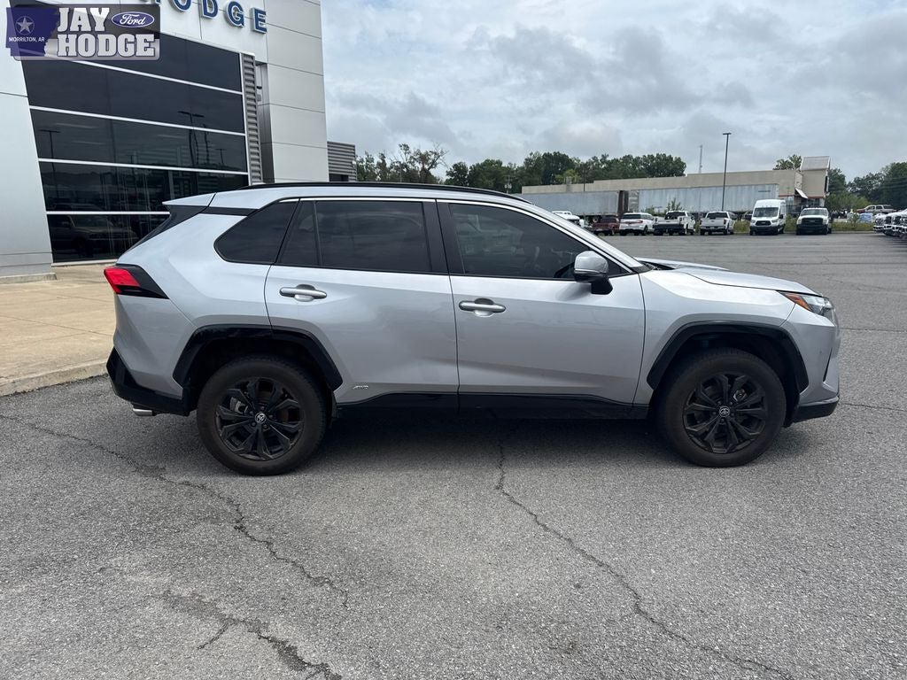 2023 Toyota RAV4 Hybrid SE