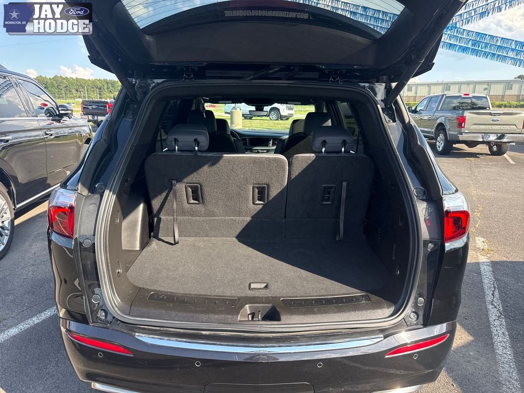 2022 Buick Enclave Essence