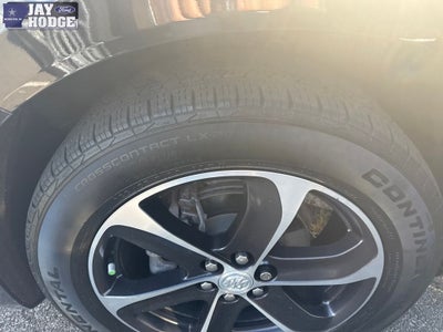 2022 Buick Enclave Essence