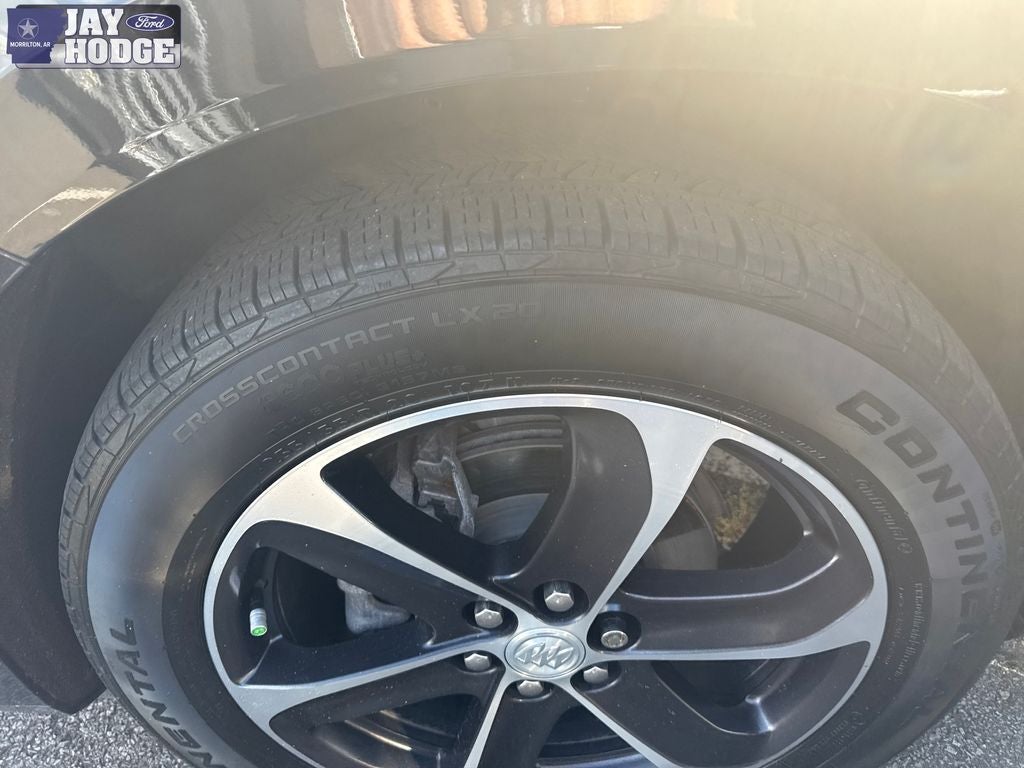 2022 Buick Enclave Essence