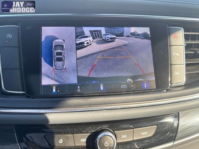 2022 Buick Enclave Essence