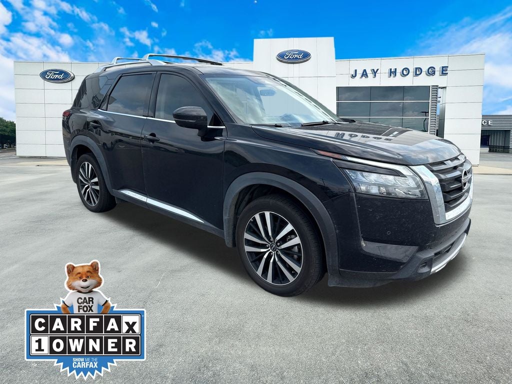 2025 Nissan Pathfinder Platinum