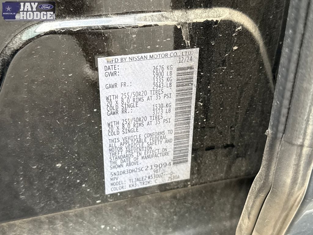2025 Nissan Pathfinder Platinum