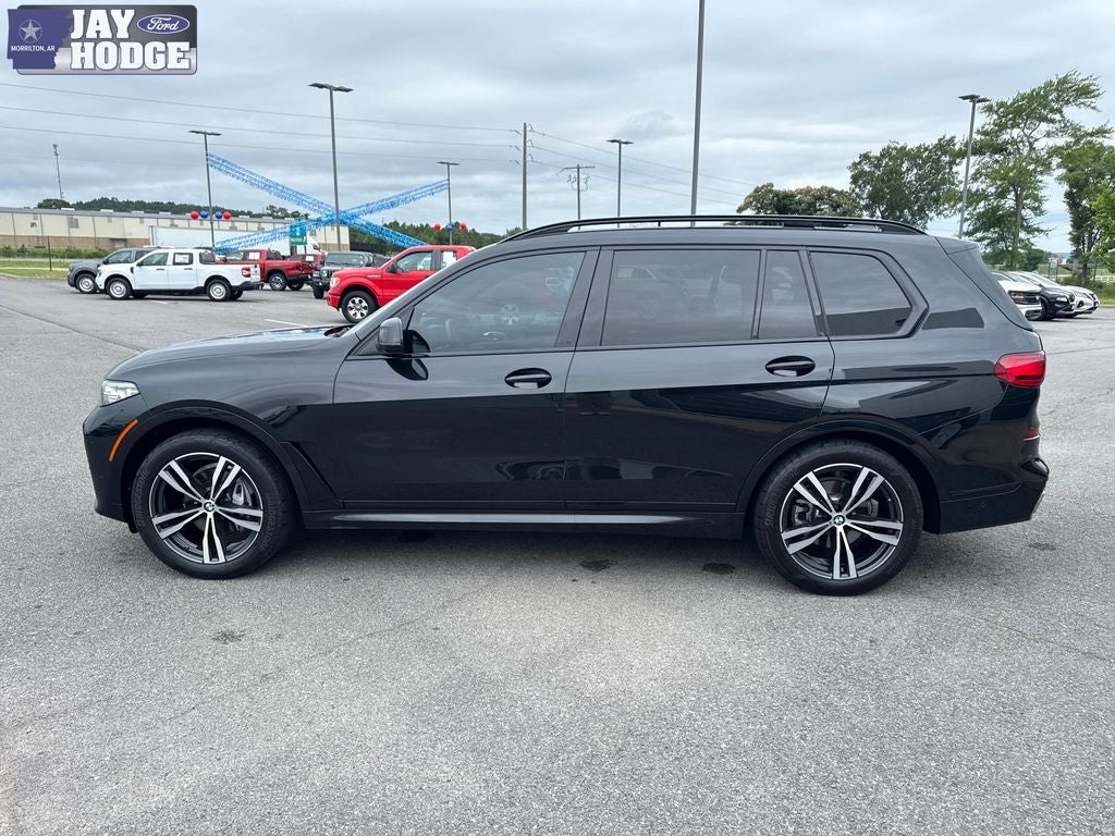 2022 BMW X7 xDrive40i