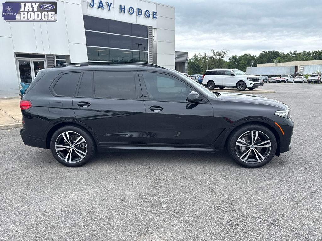 2022 BMW X7 xDrive40i