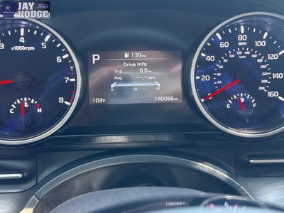 2022 Kia Carnival SX