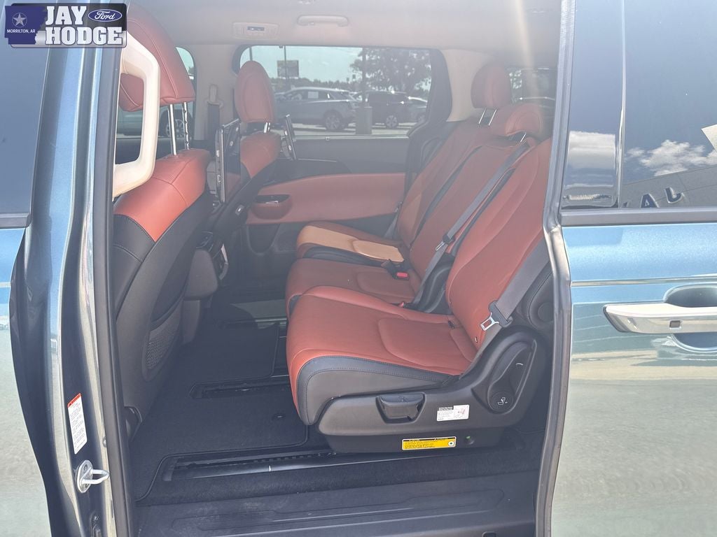2022 Kia Carnival SX