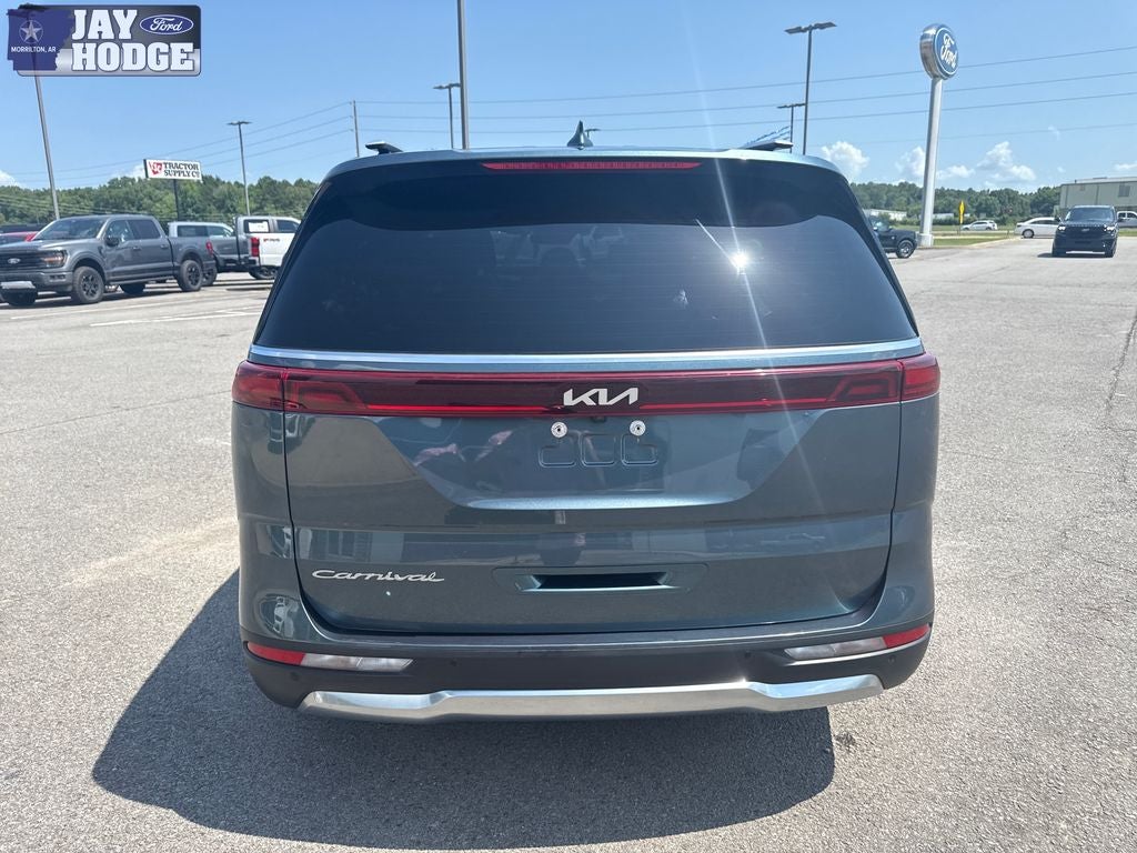 2022 Kia Carnival SX