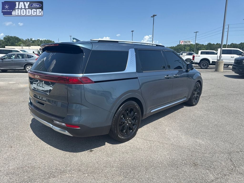 2022 Kia Carnival SX