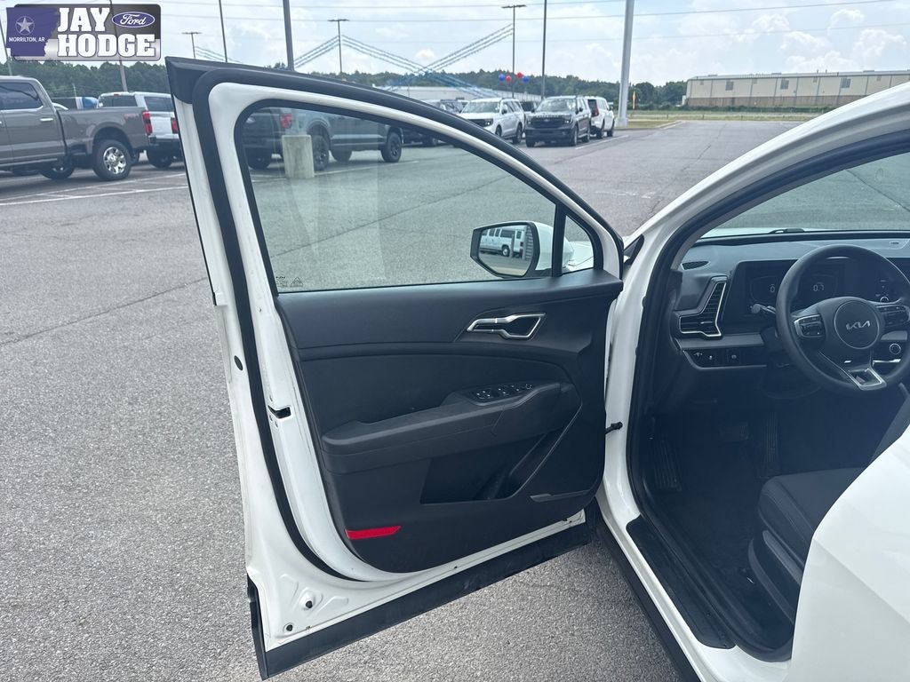 2024 Kia Sportage LX